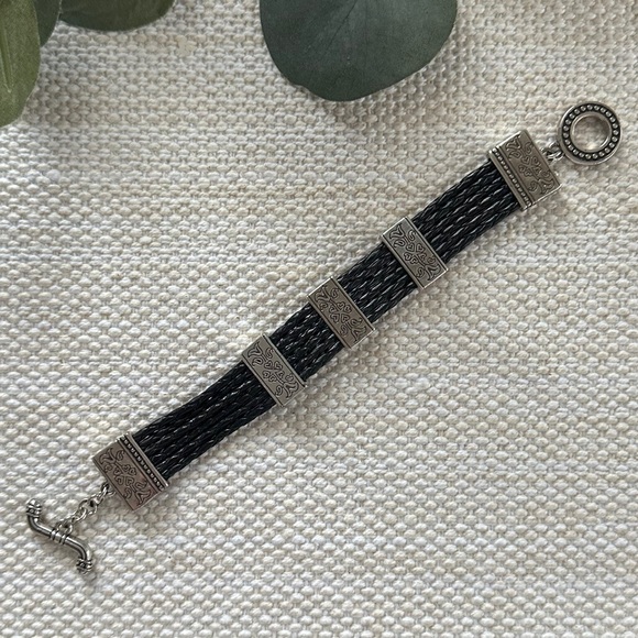 BRIGHTON French Quarter Ophelia Leather Toggle Bracelet • J30590 • Etched Silver - Picture 2 of 13